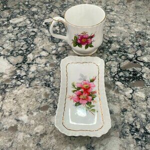 Vintage 1970s Royal Adderley Fine Bone China Prairie rose